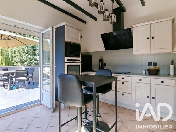 Maison à vendre 5 pièces 130 m² Lozanne