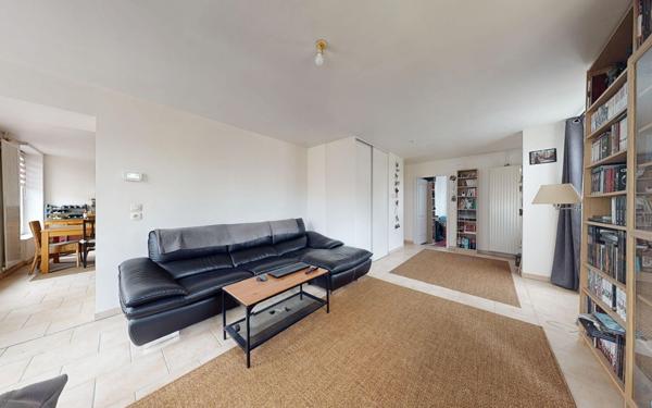 Appartement à vendre    3 pièces •  Longeville-lès-Metz