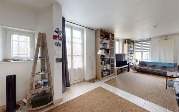 Appartement à vendre    3 pièces •  Longeville-lès-Metz