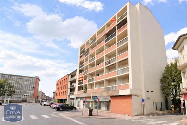 Appartement à louer 4 pièces 93.98m² Montauban (82000)