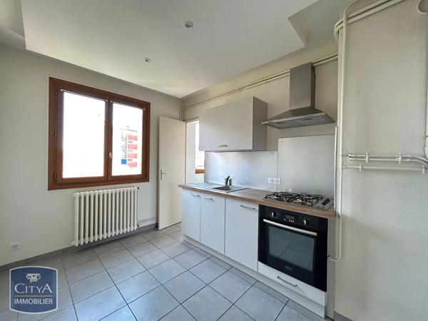 Appartement à louer 3 pièces 75.62m² Montauban (82000)