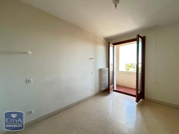 Appartement à louer 3 pièces 75.62m² Montauban (82000)