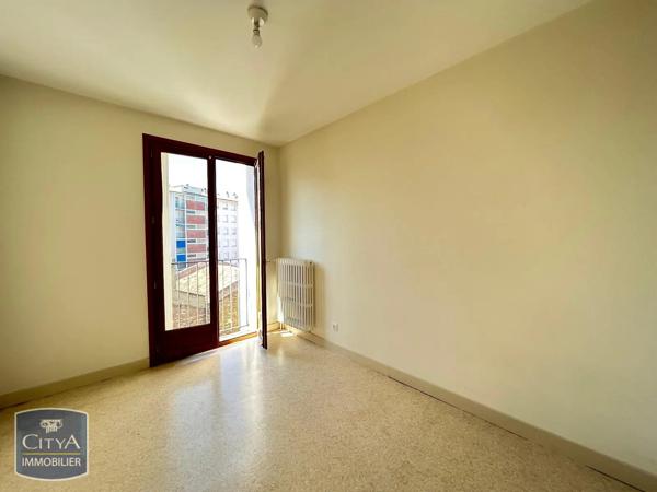 Appartement à louer 3 pièces 75.62m² Montauban (82000)