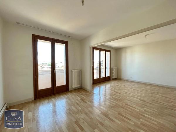 Appartement à louer 3 pièces 75.62m² Montauban (82000)