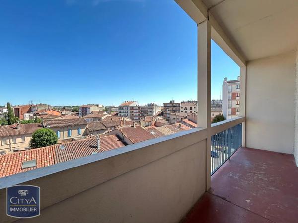 Appartement à louer 3 pièces 75.62m² Montauban (82000)