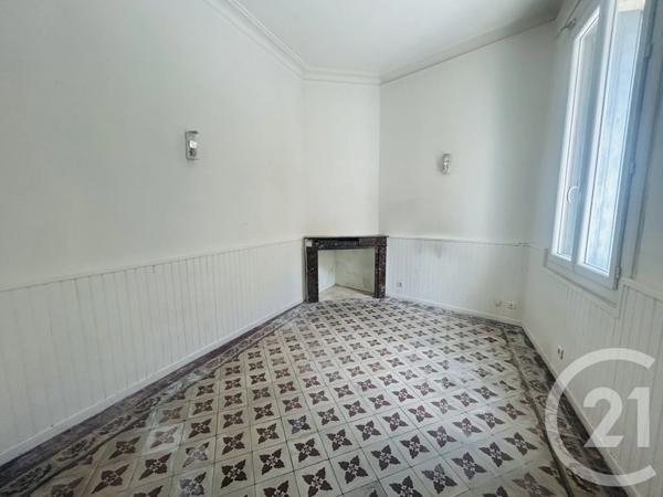 Maison à vendre  5 pièces - 82,40 m 2   JUNAS  - 30
