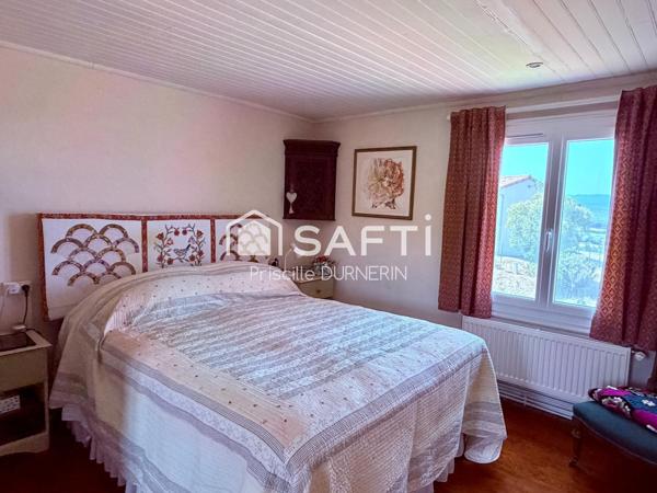 Maison, gîte, vue, terrain construisible, piscine