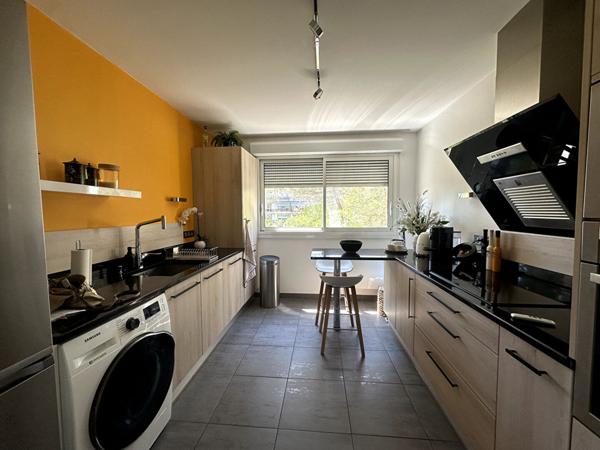 EXCLUSIVITE A vendre Appartement T3 -Rénové-Terrasse-Ascenseur