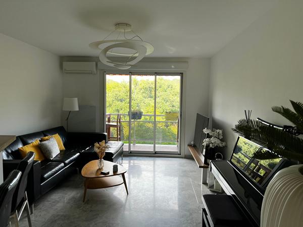 EXCLUSIVITE A vendre Appartement T3 -Rénové-Terrasse-Ascenseur