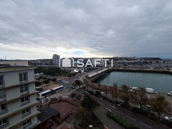 Appartement T3 vendu loué à quelques pas du port