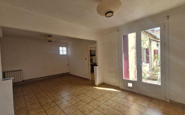 Maison à vendre    4 pièces •  Les Angles