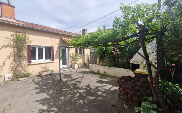 Maison à vendre    4 pièces •  Les Angles