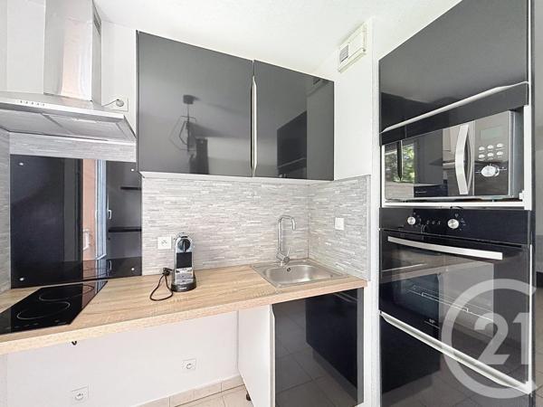 Appartement F2 à vendre  2 pièces - 44 m 2   GRABELS  - 34