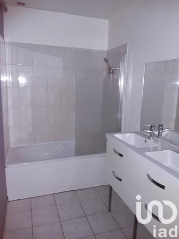 Appartement 3 pièces de 76 m² à Villers-Cotterêts (02600)