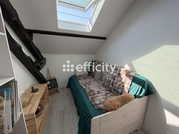 Maison
         8 pièces
        - 160 m² 398 000 € *
