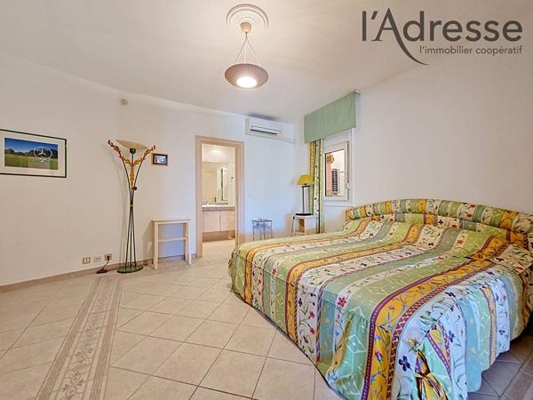 Villa d'exception sur les hauteurs de Mandelieu !