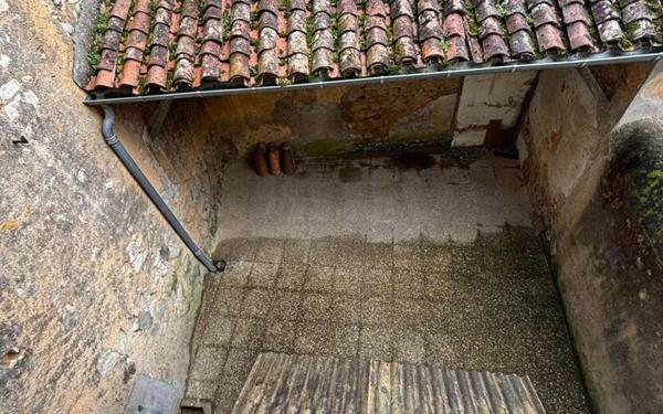 Maison à vendre    5 pièces •  Montmorillon