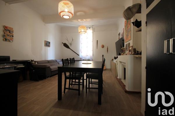 Appartement 3 pièces de 63 m² à Auriol (13390)