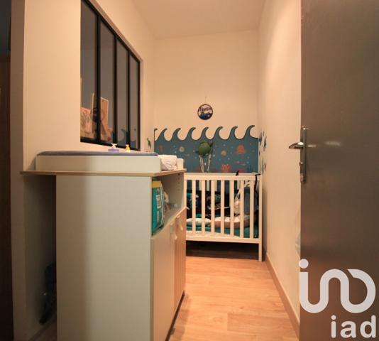 Appartement 3 pièces de 63 m² à Auriol (13390)