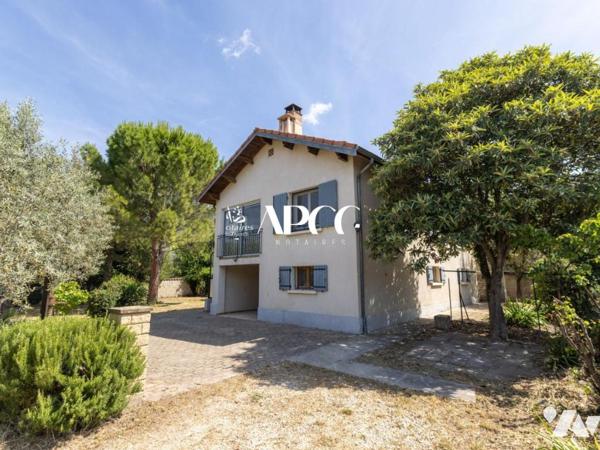 PROCHE CENTRE NYONS - VILLA AVEC GARAGE ET TERRAIN ATTENANT