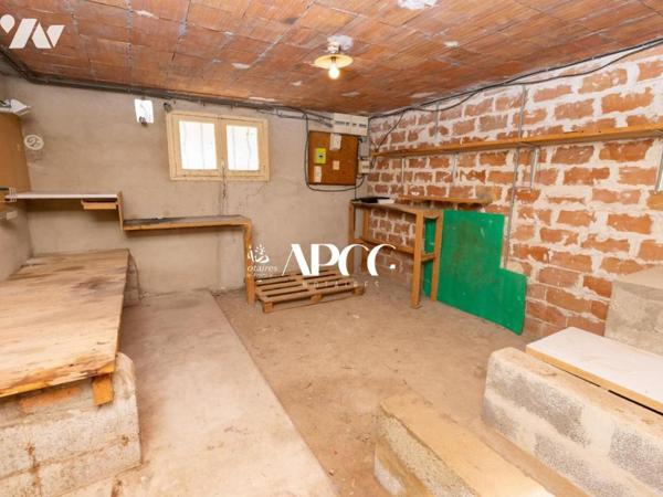 PROCHE CENTRE NYONS - VILLA AVEC GARAGE ET TERRAIN ATTENANT