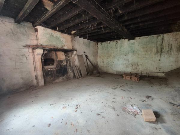 Maison à rénover 3 pièces NOUZIERS (23) terrain 4100 m² 3h30 Paris