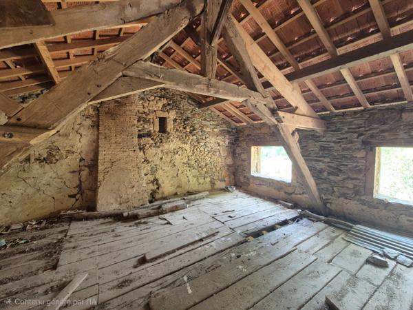 Maison à rénover 3 pièces NOUZIERS (23) terrain 4100 m² 3h30 Paris