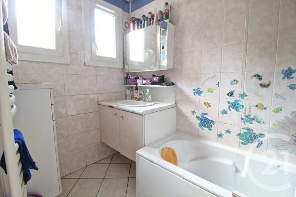 Maison à vendre  5 pièces - 143,10 m 2   MIRIBEL  - 01