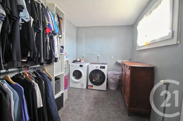 Maison à vendre  5 pièces - 143,10 m 2   MIRIBEL  - 01