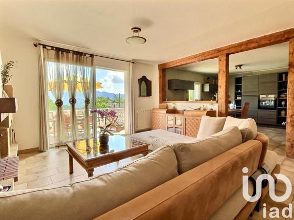 Appartement 4 pièces de 131 m² à Gattières (06510)