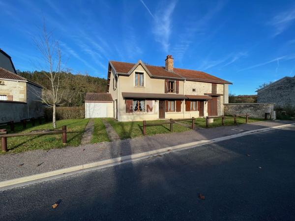 Maison - À vendre - 165 m² - ROCHES-BETTAINCOURT | The Door Man