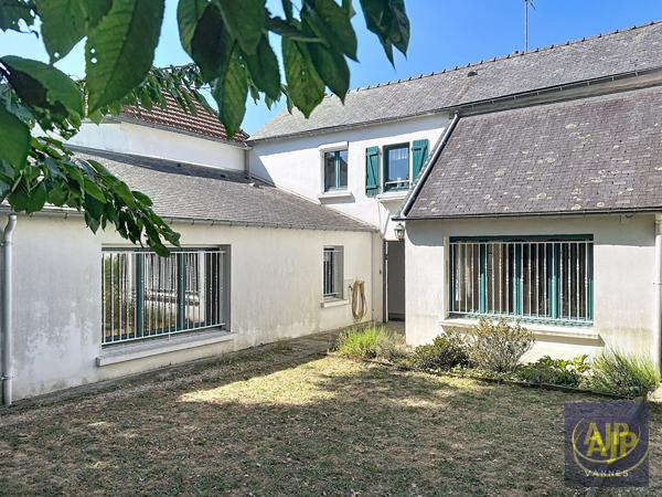 Maison à vendre Vannes - 5 pièces, 105m² avec 4 chambre(s) à 277 000€ - AJP Immobilier Vannes