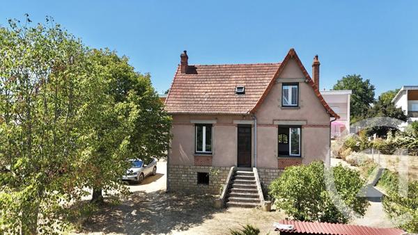 Maison à vendre  5 pièces - 103 m 2   YZEURE  - 03