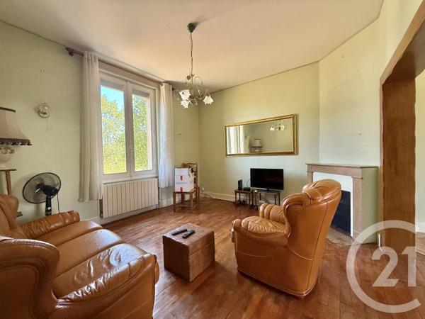 Maison à vendre  5 pièces - 103 m 2   YZEURE  - 03