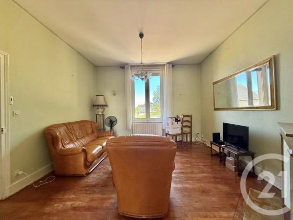 Maison à vendre  5 pièces - 103 m 2   YZEURE  - 03
