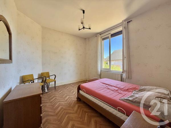 Maison à vendre  5 pièces - 103 m 2   YZEURE  - 03