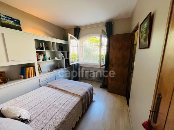 Maison à vendre 5 pièces 4 chambres de 142 m2 JUVIGNAC (34)