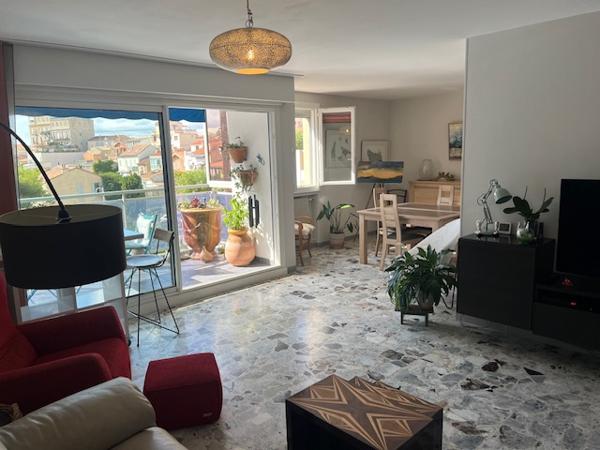 Marseille (13007) VENTE EN EXCLUSIVITÉ APPARTEMENT 78,84 M2 CARREZ TYPE 3/4 TERRASSE RUE DU VALLON DES AUFFES 13007 MARSEILLE