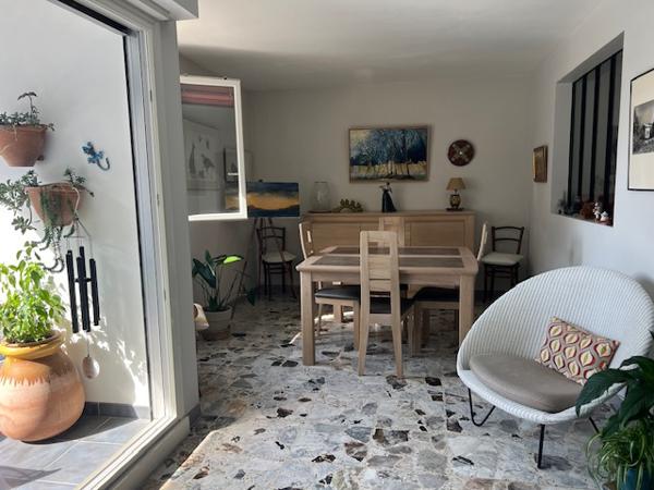 Marseille (13007) VENTE EN EXCLUSIVITÉ APPARTEMENT 78,84 M2 CARREZ TYPE 3/4 TERRASSE RUE DU VALLON DES AUFFES 13007 MARSEILLE