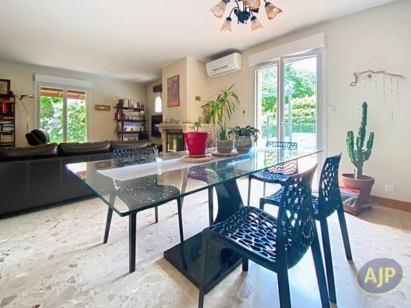 Maison à vendre Audenge - 5 pièces, 120m² avec 4 chambre(s) à 442 000€ - AJP Immobilier Audenge