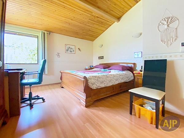 Maison à vendre Audenge - 5 pièces, 120m² avec 4 chambre(s) à 442 000€ - AJP Immobilier Audenge