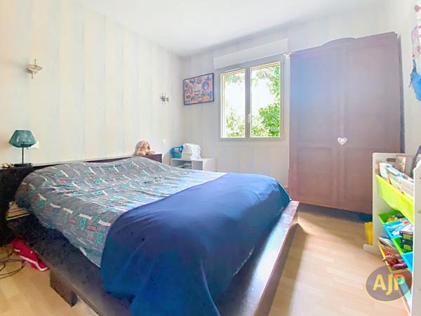 Maison à vendre Audenge - 5 pièces, 120m² avec 4 chambre(s) à 442 000€ - AJP Immobilier Audenge