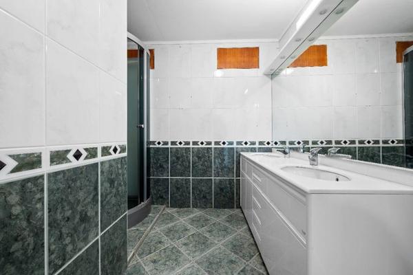 🏡 Maison d’Exception de 297 m² sur 1 906 m² de Terrain – Idéale pour Colocation, Gîte ou Chambres d’Hôtes