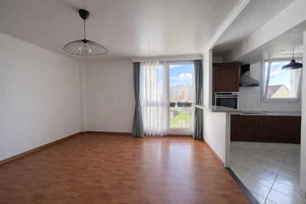 Appartement Saint Denis 2 pièce(s) 51.24 m2 + parking + cellier