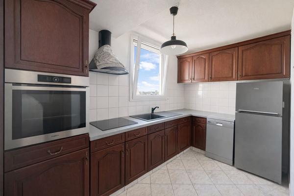 Appartement Saint Denis 2 pièce(s) 51.24 m2 + parking + cellier