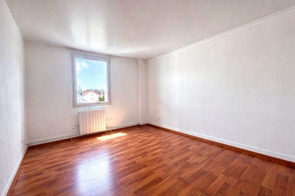 Appartement Saint Denis 2 pièce(s) 51.24 m2 + parking + cellier