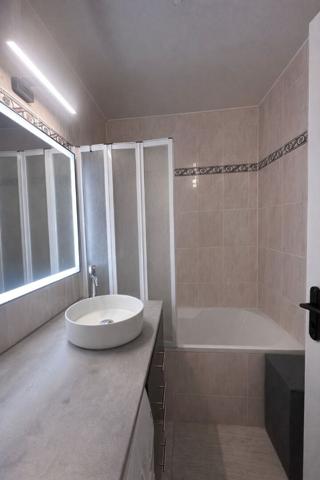 Appartement Saint Denis 2 pièce(s) 51.24 m2 + parking + cellier