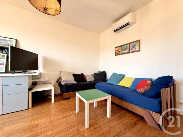 Appartement T3 à vendre  3 pièces - 72,80 m 2   VALENCE  - 26