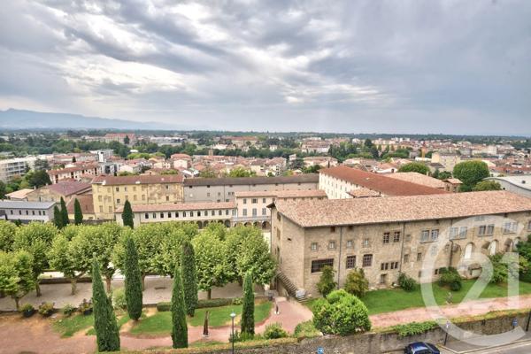 Appartement T3 à vendre  3 pièces - 72,80 m 2   VALENCE  - 26
