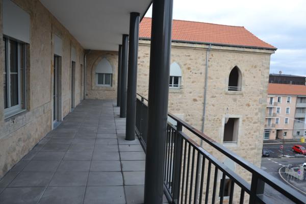 Appartement T3 de 77.10 m² avec ascenseur dans le centre ville d'Yssingeaux
